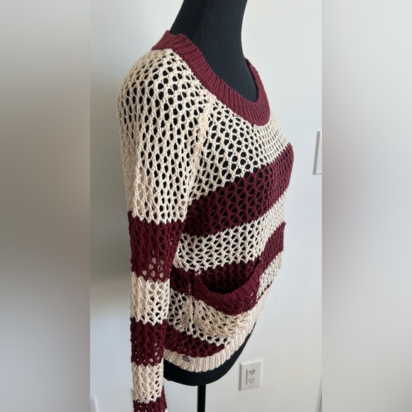 Cute two tone Crochet sweater - Size S/4 US or 8 UK in very good condition. - Picture 2 of 4